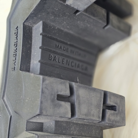 Balenciaga bulldozer boots  43 - Picture 6 of 7